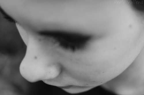 paupière fermée©Perle Vallens